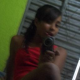 Sou corinthiana,funkeira, tenho 13 anos e gosto de fazer amizades!!!  *-*