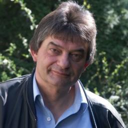 Journalist für Bildung und Medienpädagoge. Filme und Medien für die Erwachenenbildung und die Schule. Lernprogramme, Webvideos und Werbevideos.