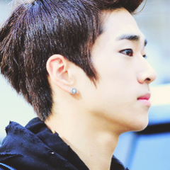 สวัสดีครับ ผมชื่อซังฮุนจากวง100% (백퍼센트) ฝากตัวด้วยนะครับทุกคน { Please follow me to support Real Sanghun ♥ }