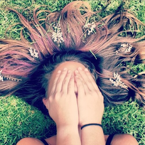 AlaskaAnchored's profile picture. Born up North, raised down South | Boots? Check. Truck? Check. Rifle? Check.  | If you follow me, bless your hearts. | Currently studying up North.