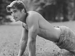 _smile_to_world's profile picture. comete el mundo y que nadie te detenga. Tomorrowland lover.                                                         fotos dedicadas: smiletoworld9@gmail.com