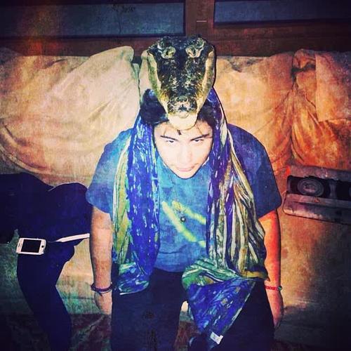 omerbil's profile picture. day tripper.