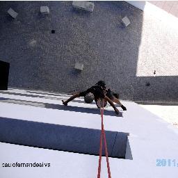 Trabalhos Verticais/
acesso por corda industrial/
rope access/