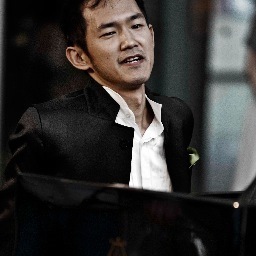 ジー・クレフ音楽英語教室大阪梅田/神戸北野 代表、ピアニスト、コンサートディレクター Gclef School of Music & English Osaka/Kobe Pianist, Concert director 『ピアノを弾こうの会』 毎月開催中です‼