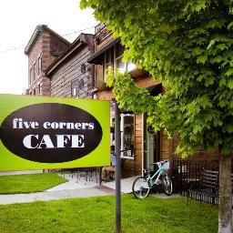 We pride ourselves in serving delicious food made with the freshest ingredients.