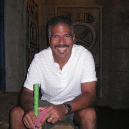 TheSerranoLook's profile picture. 