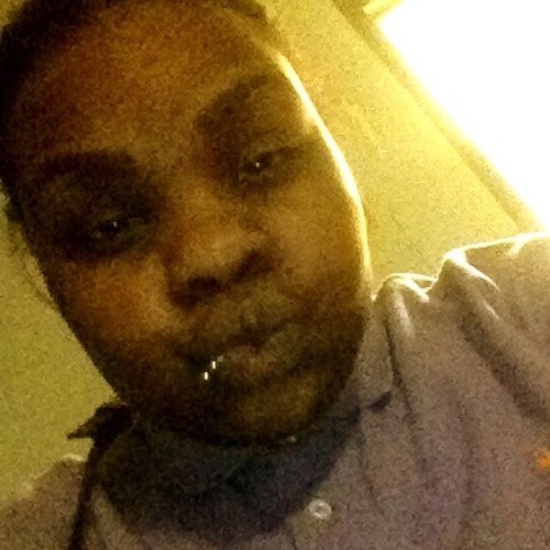 IF U NT FUKEN WIT A BOSS DEN U NT FUKEN WIT DIS BITCH 5 POPPING SO CUM FUK WIT A BOSS BITCH TUH :)