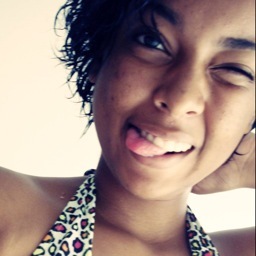 Dê um sorriso quando me entender...