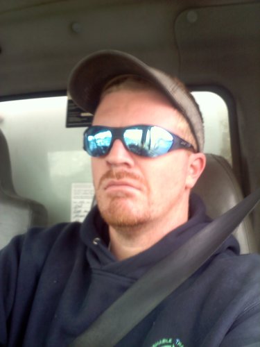 a conservative libertarian born and raised south of Atlanta Ga