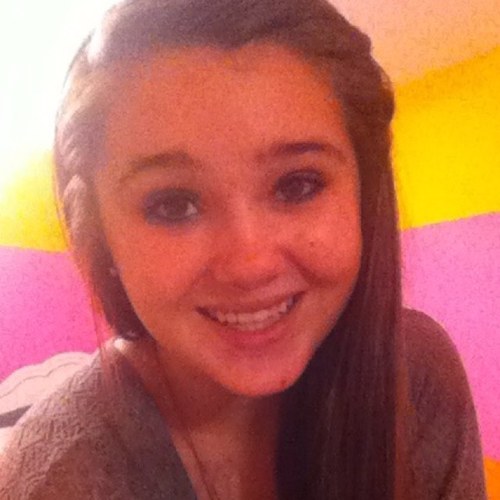 Instagram - @allie_vanwagenen