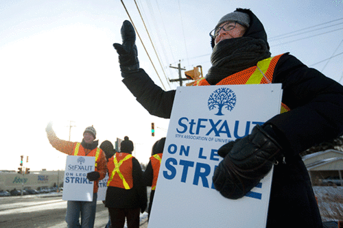 StFXStrike's profile picture. Tweet us your thoughts on the strike, or what you plan to do for the holidays. Keep us entertained during this time of hardship