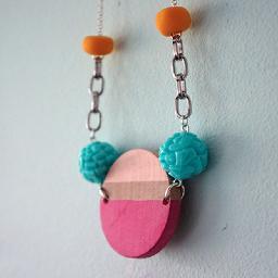 Abbi. Maker of jewellery, accessories and homeware. Tea drinker, leopard print lover & dachshund owner.