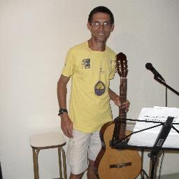 O SOL FOI CRIADO PARA COMPETIR, COM O BRILHO DO SEU SORRISO, MAIS SE RENDE AO ENCANTO DE SUA BELEZA.!