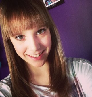 I LOVE TO DANCE!!
 I LOVE MY FRIENDS!!
 YOLO!!!!
 JUSTIN BIEBER ... I LOVE HIM 3