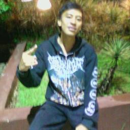 RDeathmetal's profile picture. ASSATANMETALIKUM .....
JIWA MU 
JIWA KU 
JIWA YANG HITAM \m/