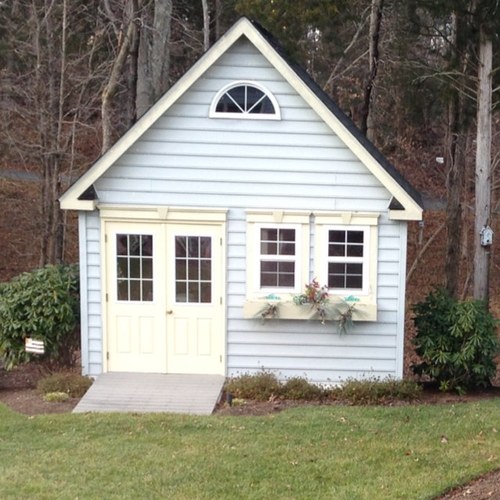 AlAlbon's profile picture. 