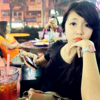 Leiyo On Twitter Mengapakah Aku Diluka Derita Kerana Sebuah Cinta Yang Sekian Lama Kita Bina Inikah Sumpah Setiamu Terhadapku Setia Selalu