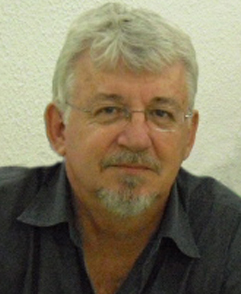 JorgeToth's profile picture. Jornalista, diretor de arte e fotografia. Proprietário da Page Up Publicações