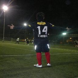 Amante del Fútbol y de la música, entre otras!
