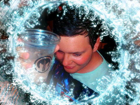 BBM:27870182. Whatsapp number 0825711013. Facebook Darren Woolcott follow me I'll follow back :)