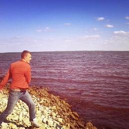 FilimMaksim's profile picture. 