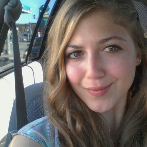 liz_juvera's profile picture. Bay Area born and raised, environmentalist teetering between trying to savor and save this earth.