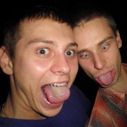 maxik21007's profile picture. 