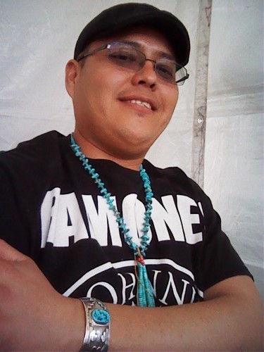 YourNumbaOneFan's profile picture. Zhìínnì Please!