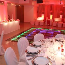 Salones para eventos .
En un mismo lugar hacemos realidad tu evento soñado .