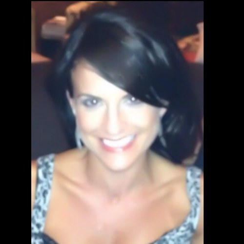 s_wins's profile picture. 