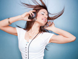 WeTweetz's profile picture. Op zoek naar leuke tweets, 24/7 in je timeline? Dan ben je hier bij het juiste account! Het enige wat je moet doen is VOLGEN drukken.