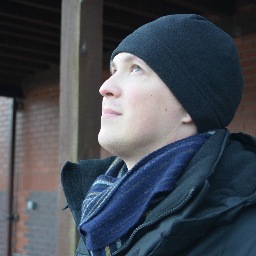 Freelance cameraman and video editor (http://t.co/YK3dvpU4)