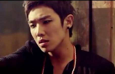 Roleplayer from @IntelRPs Of Mblaq Lee Joon || Face and vocalist Of Mblaq || 88 Liner ||I'm @DM_hyoyeonGG only || Jtune Camp || Sunhwa's appa