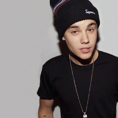 karly, bailey, alexa (:
followed by Justin Bieber on Tuesady, January 4th 2011, at 3:01 pm
