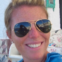 KellyEkboyle23's profile picture. 