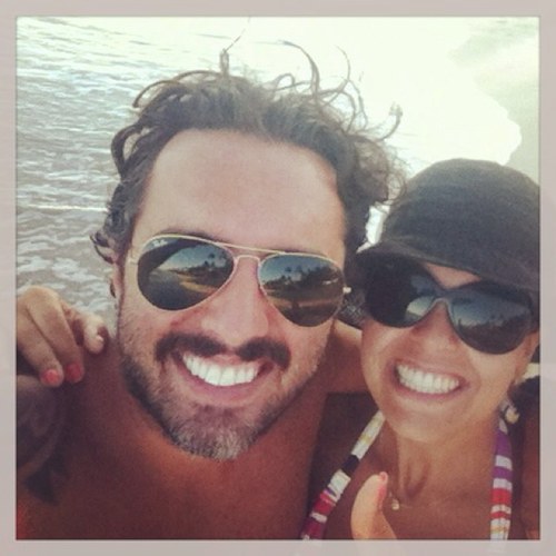 ARQUITETA,MENINA,CASADA.
TENHO SEDE DE APRENDER, MUDAR E FAZER ESTE MUNDO MELHOR. AMO VIAJAR LITERALMENTE, LENDO, ESCREVENDO, RINDO !