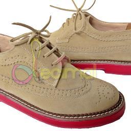 selling handmade shoes and we ship world wide ^^