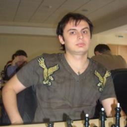 Доброго Всем Здравия! Вас приветствует международный гроссмейстер по шахматам, руководитель проекта «Шахматы.Учим побеждать!», Ю.В.Шкуро.