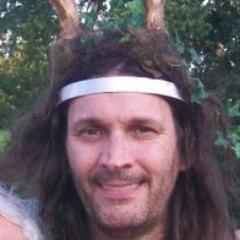 British, Pagan, published author, left-handed, occasional stutterer. I collect pictures and icons of Pan, Cernunnos, other pagan horned gods, and bad jokes.