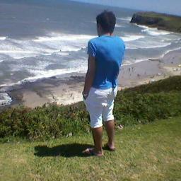 a distancia não existe para dizer que estamos separados, mais sim para lembrar que um dia estivemos juntos *-* euteamomuito meu marido p. @naaathiarend marida!