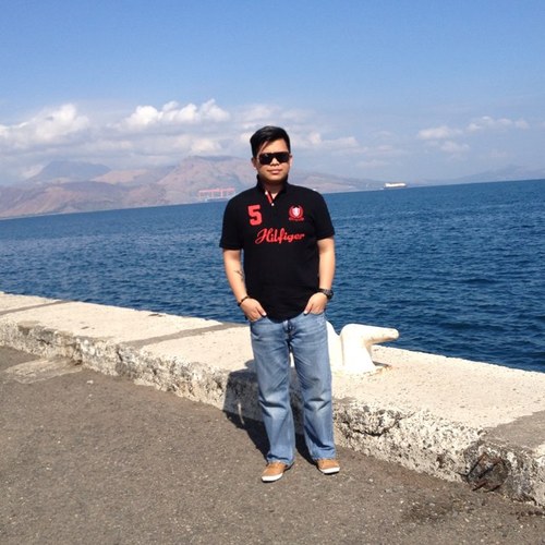 AUSSIEBUM2007's profile picture. Im single and flirting!