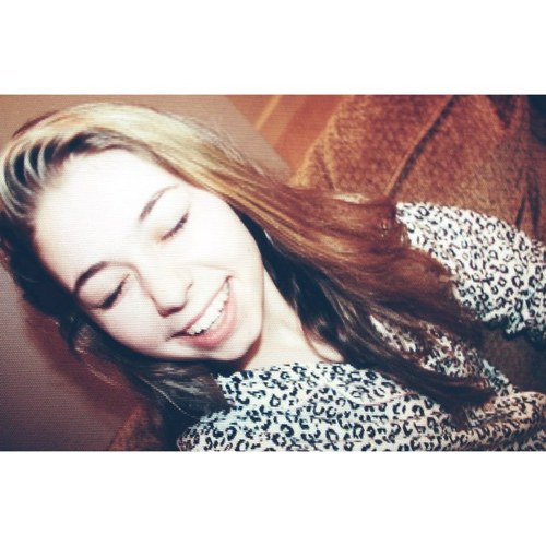 Iindseyyrebecca's profile picture. carpe diem