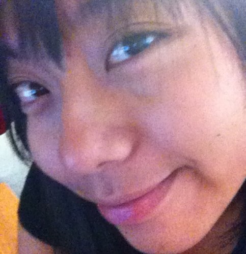 helenzjl's profile picture. 