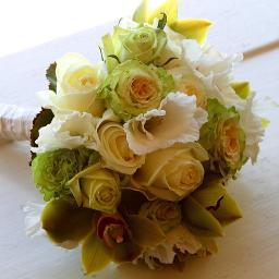 Branch Out Floral and Event Design.
branch out (v.) - to enlarge the scope of one's imagination.