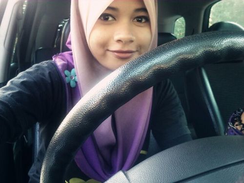 MIMIEY MARDIEYANA as @biscutemimiey :) everyday , anytime I always fallin in love 3
