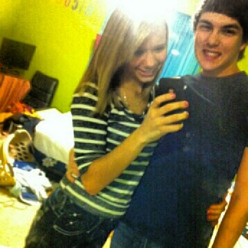 DayAdvice's profile picture. Old enough to know better, young enough not to care.