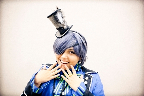 Adding a new twist to the Lolita Top Hat Fashion by incorporating cosplay!
