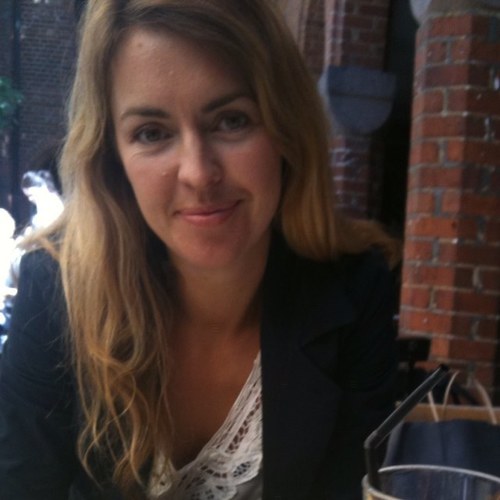 hovinsholm's profile picture. Finner glede i alle små detaljer og utøver landliv i praksis. Eier og driver av Skafferiet på Hovinsholm; en populær café og butikk på Helgøya i Hedmark.