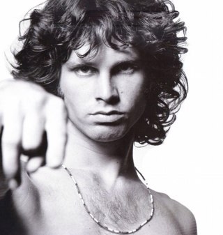 I migliori insegnamenti del legendario Jim Morrison. Tradotti in italiano per te. Seguici anche su @OscarWildedixit @Bukowski_ita e @Baudelaire_ita
