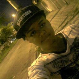 sou muito feliz por tudo na minha vida !!